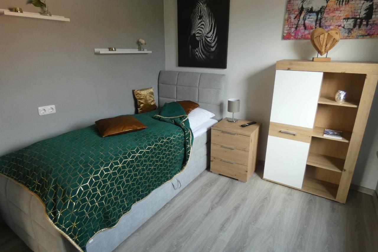 Dachterrasse Apartment Schwandorf Bagian luar foto